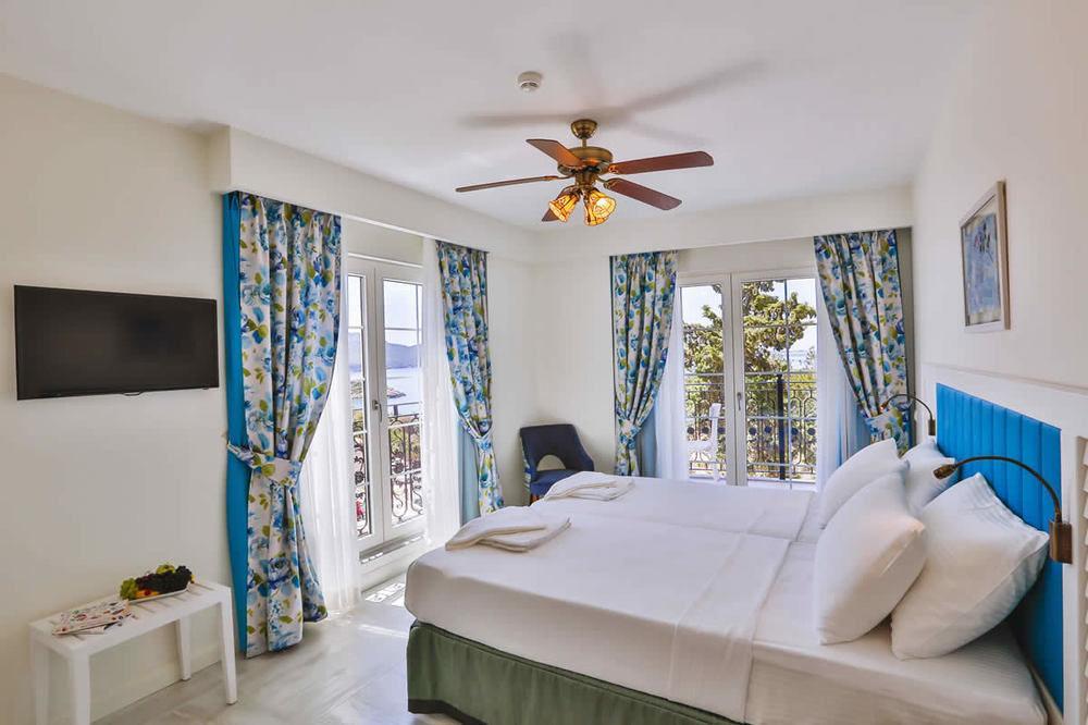Livia Hotel Kaş Ngoại thất bức ảnh